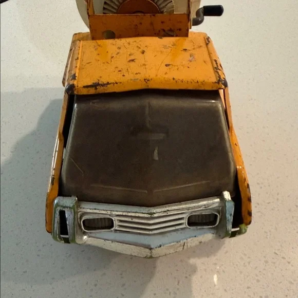 Vintage Tonka Yellow Cement Mixer Truck - Picture 4 of 6